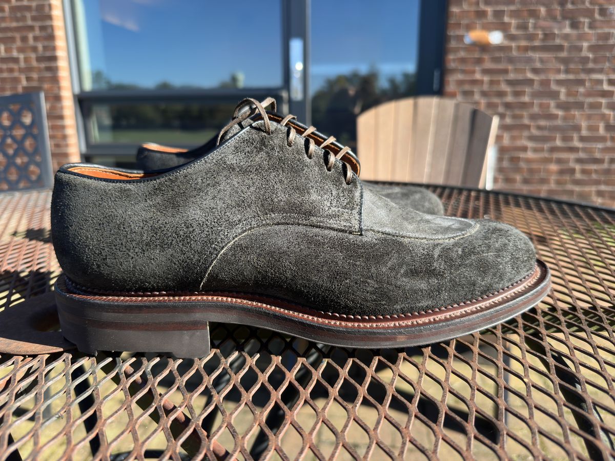 Photo by bbart on October 16, 2025 of the Viberg Savoy Split-Toe in Horween Earth Chamois Roughout.