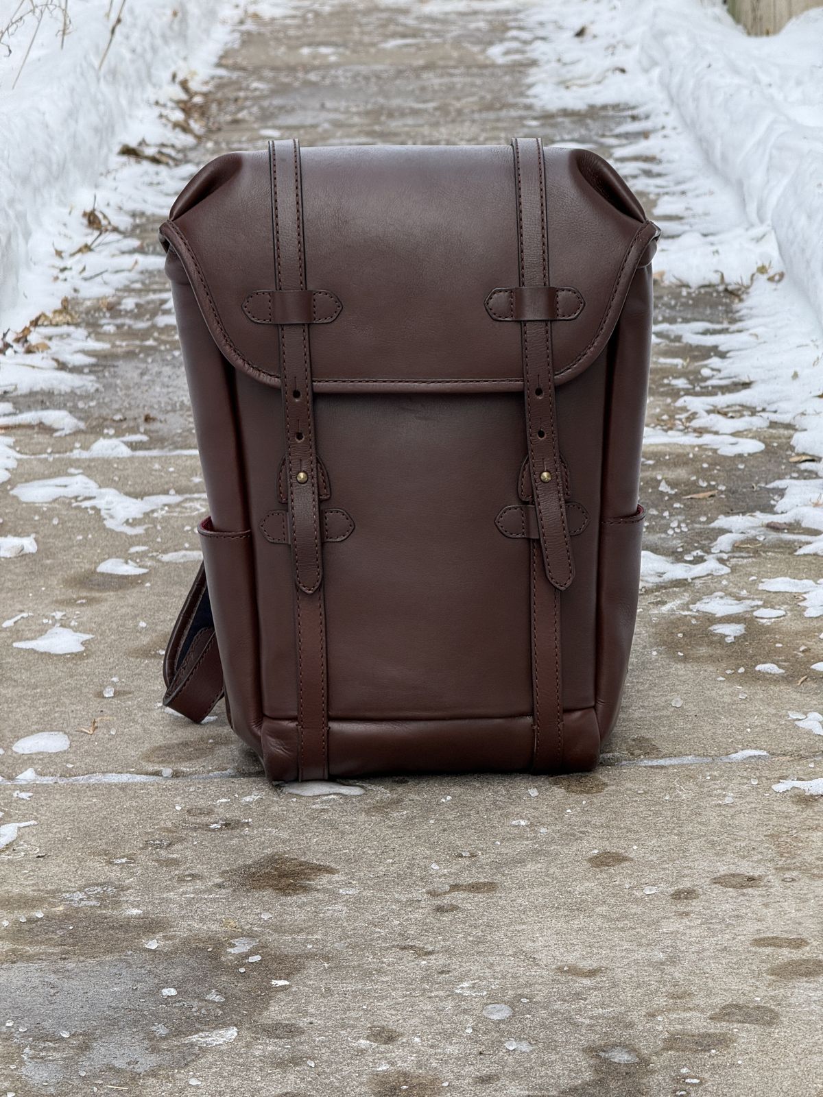 Photo by rigglethor on December 5, 2025 of the Cravar Workpack in Fox Veg Tan.