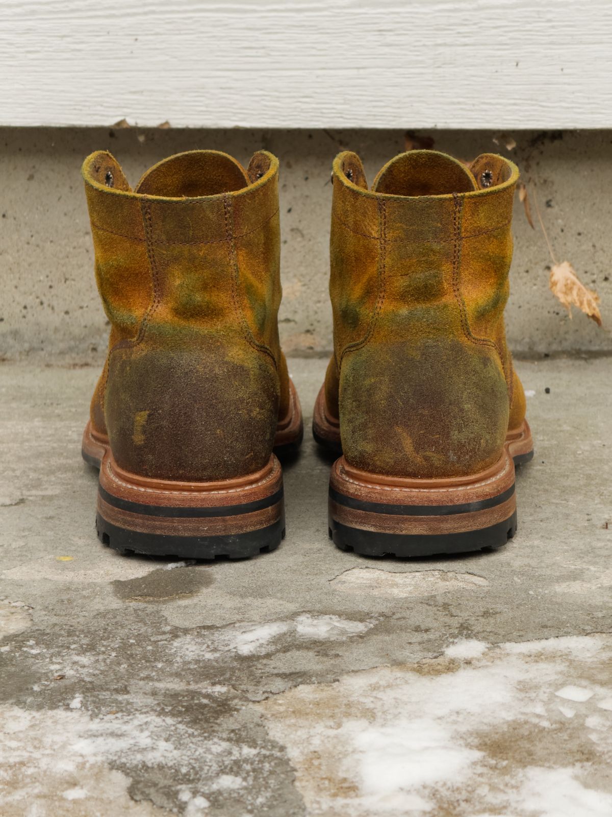 Photo by rigglethor on January 4, 2026 of the Parkhurst The Richmond in Apollo Waxy Commander.