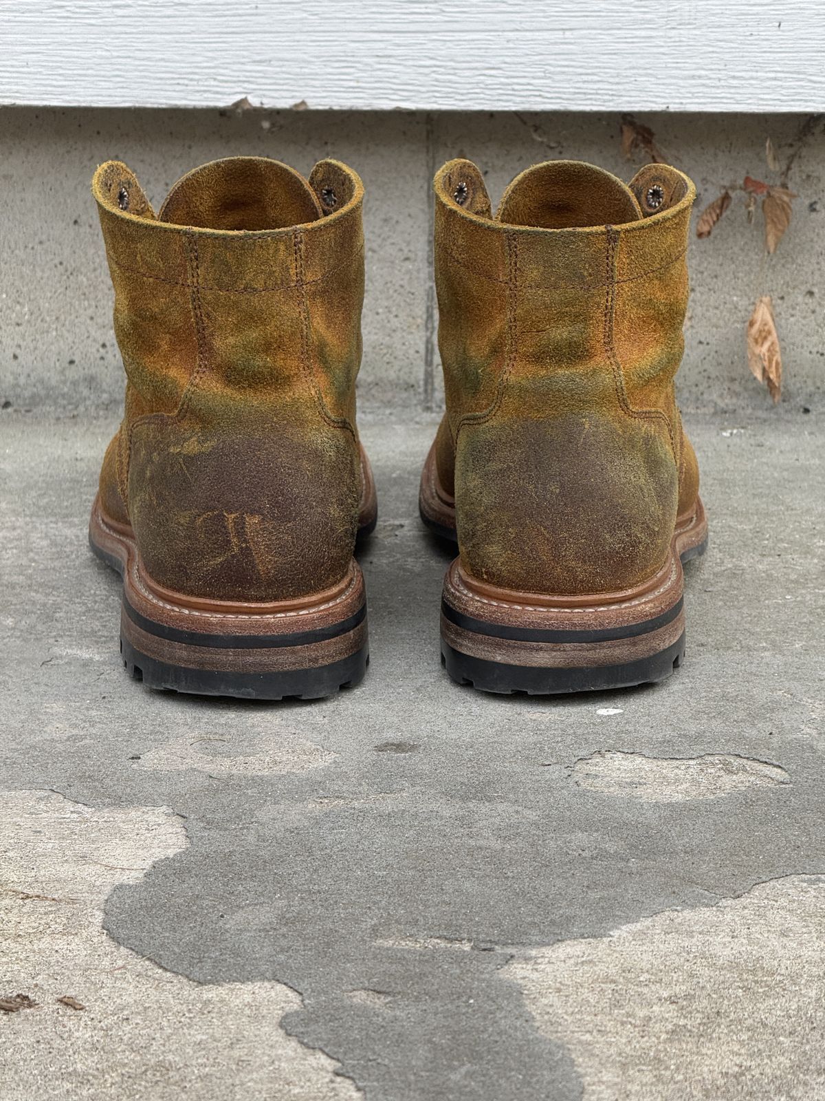 Photo by rigglethor on March 4, 2026 of the Parkhurst The Richmond in Apollo Waxy Commander.