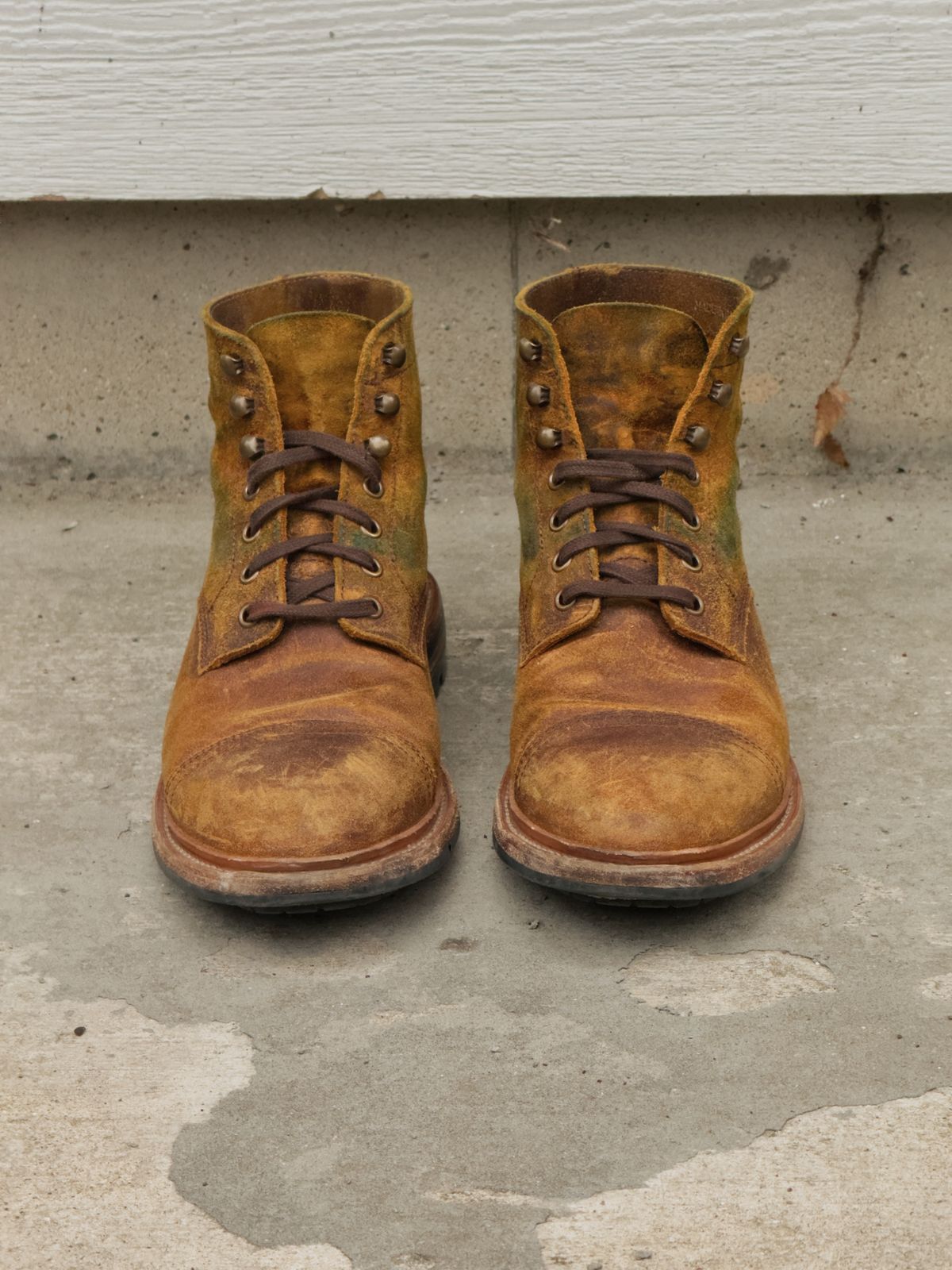 Photo by rigglethor on April 1, 2026 of the Parkhurst The Richmond in Apollo Waxy Commander.