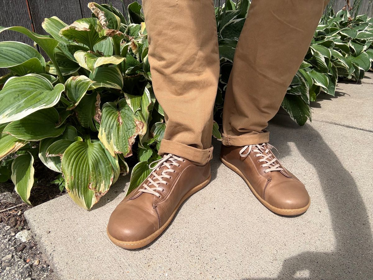 Photo by rigglethor on August 24, 2025 of the Goral Barefoot SMUGS in Horween Natural Chromexcel.