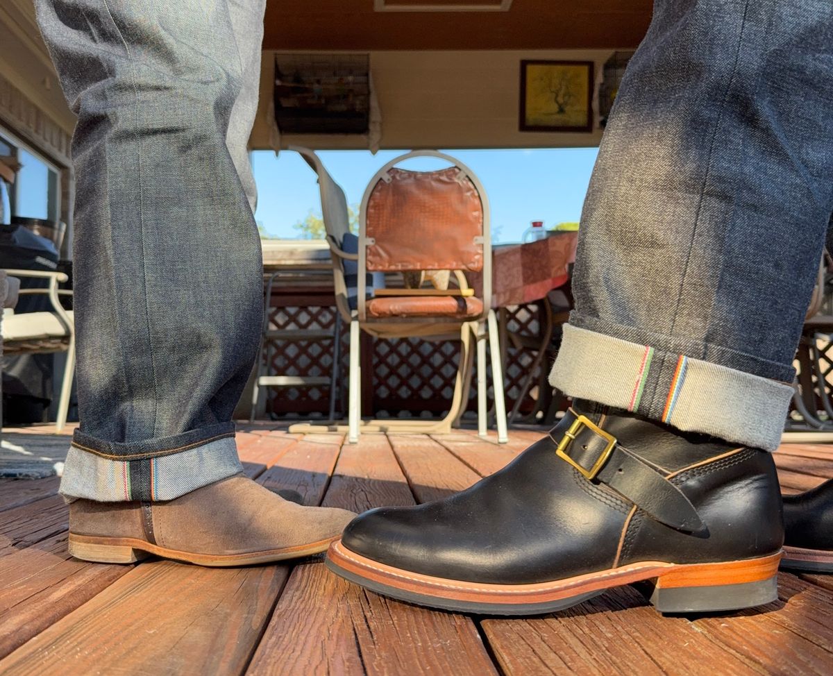 Photo by indi.raw.oninsb on November 2, 2025 of the The Flat Head Engineer Boots in Horween Black Chromexcel.