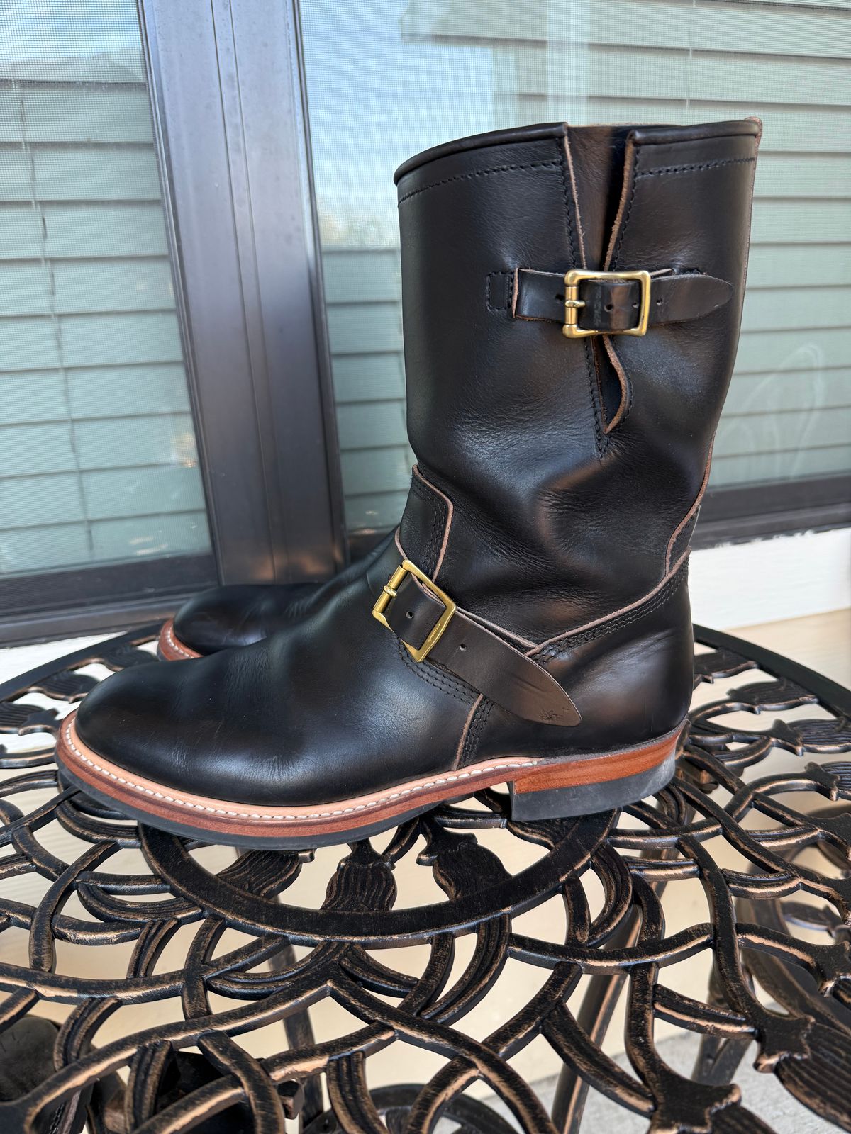 Photo by indi.raw.oninsb on November 5, 2025 of the The Flat Head Engineer Boots in Horween Black Chromexcel.