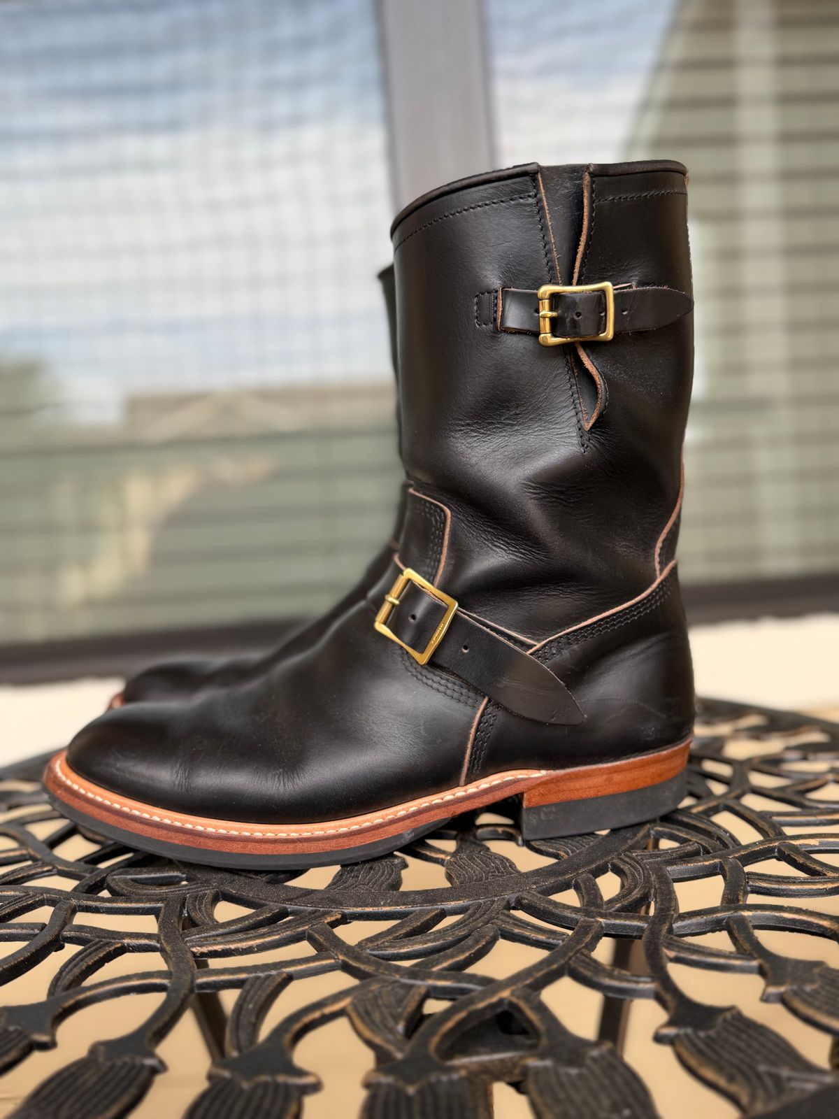 Photo by indi.raw.oninsb on February 4, 2026 of the The Flat Head Engineer Boots in Horween Black Chromexcel.