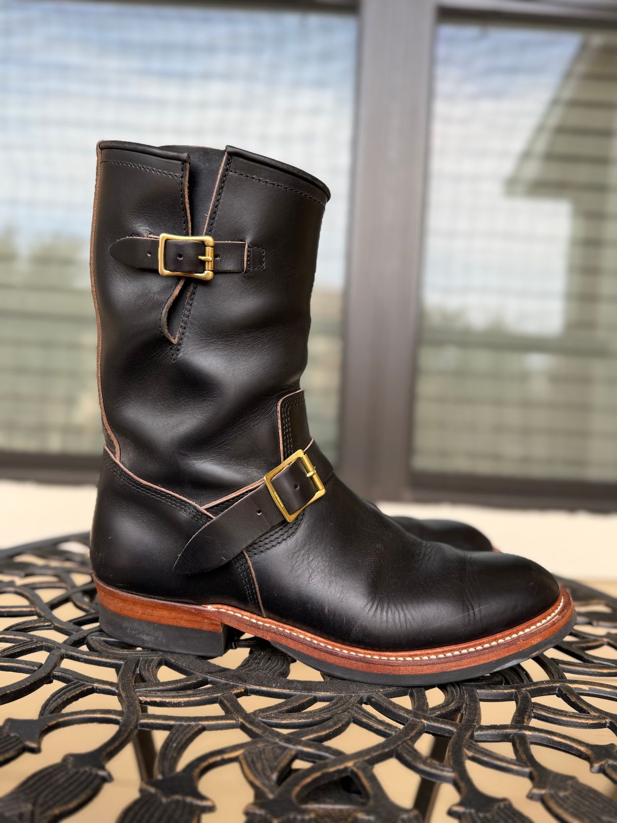 Photo by indi.raw.oninsb on February 4, 2026 of the The Flat Head Engineer Boots in Horween Black Chromexcel.