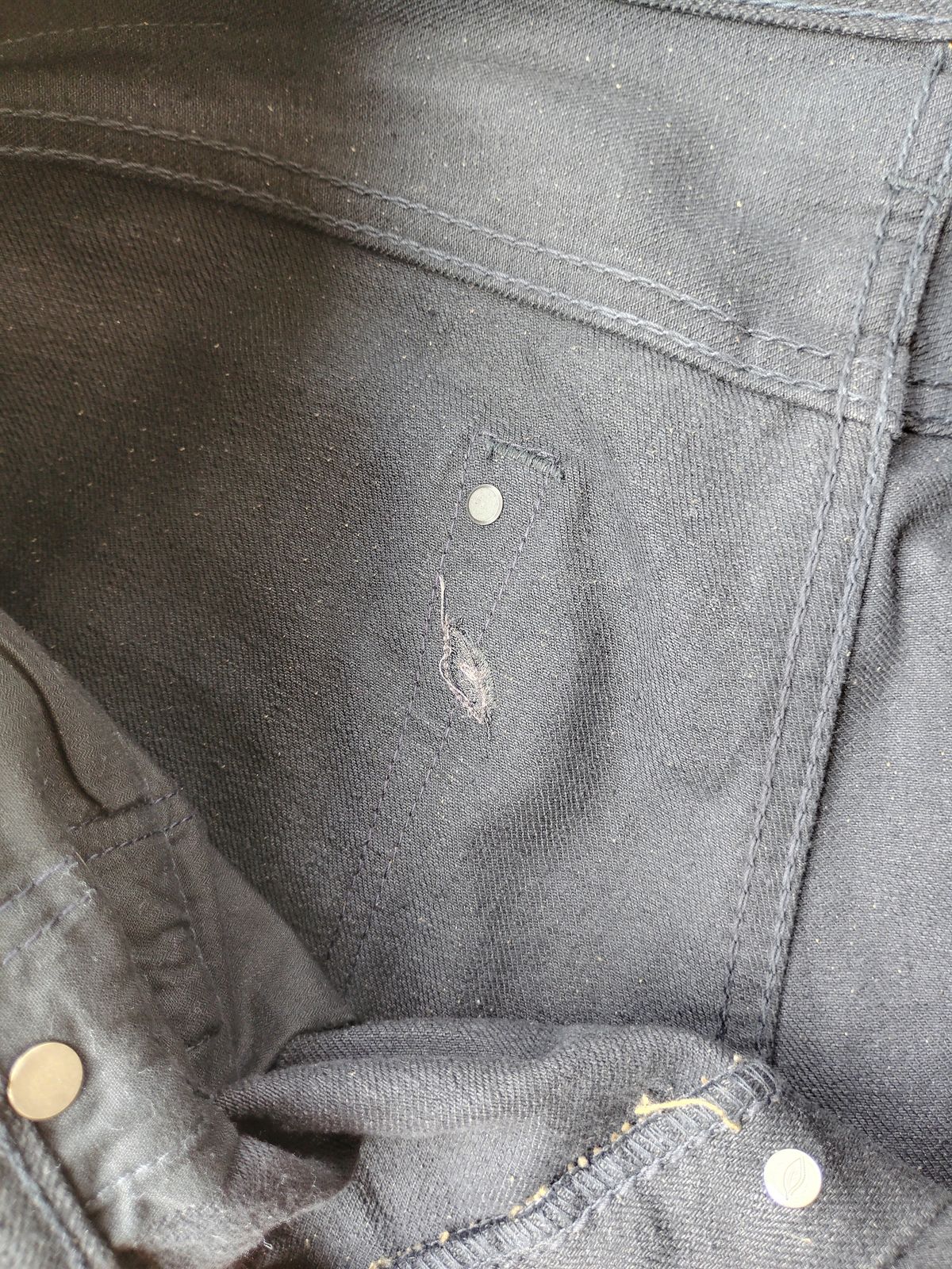 Photo by SwankeLorde on September 2, 2024 of the Pure Blue Japan TCD-003-BK in 14oz. Slub Teacore Denim - Double Black X Brown Core.