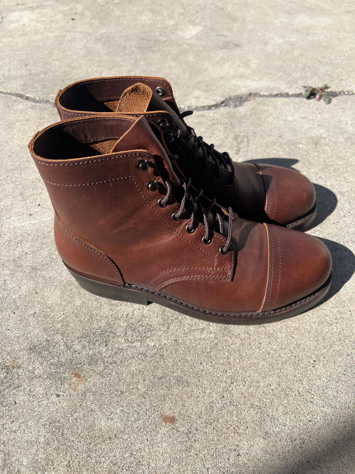 Photo by 1stKazoo on April 4, 2026 of the Thursday Heritage Captain in Thursday / Rustic Brown.