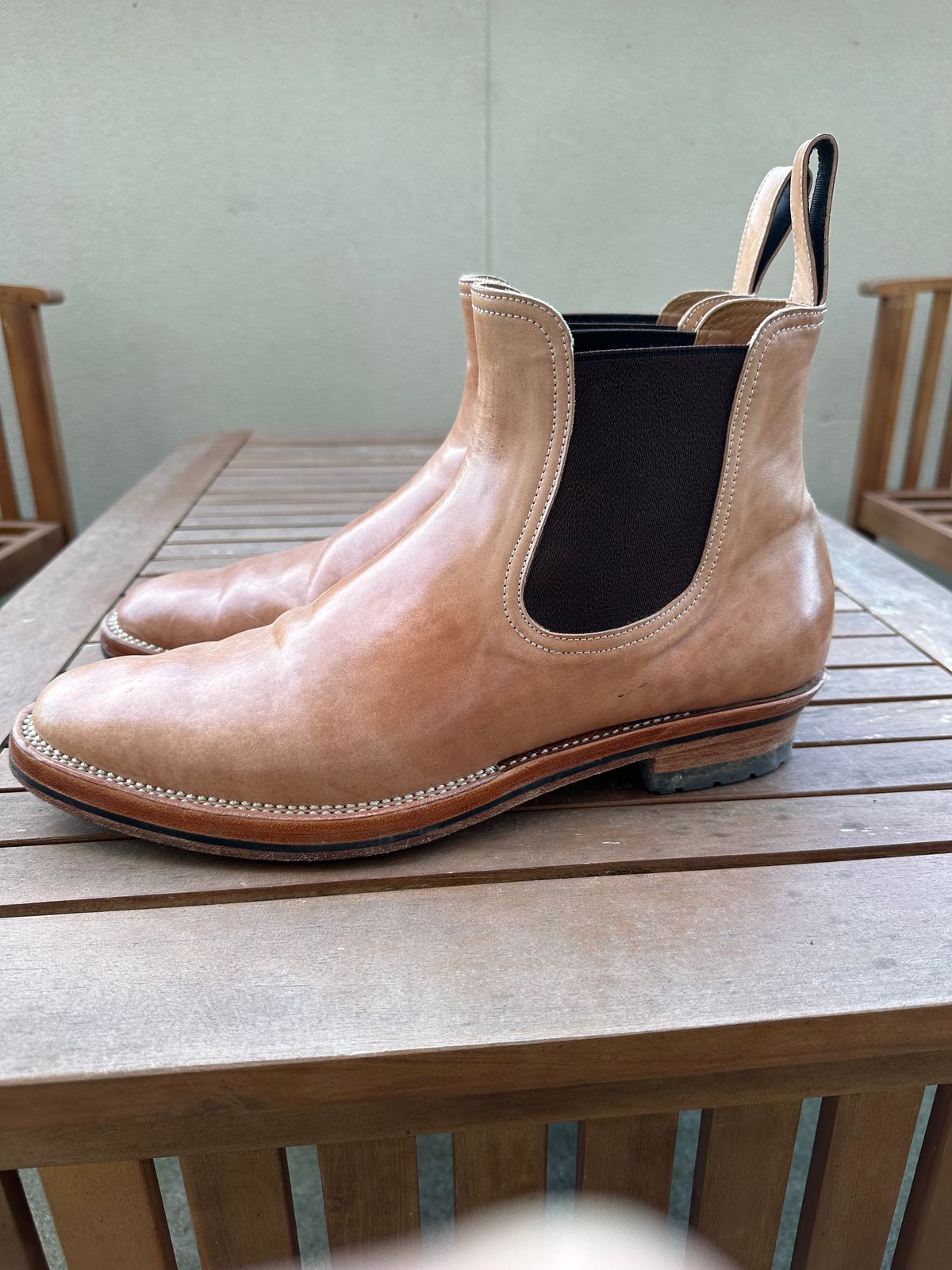 Photo by lwacky on March 5, 2025 of the Briselblack The Seventh Chelsea Boot in Shinki Natural Shell Cordovan.