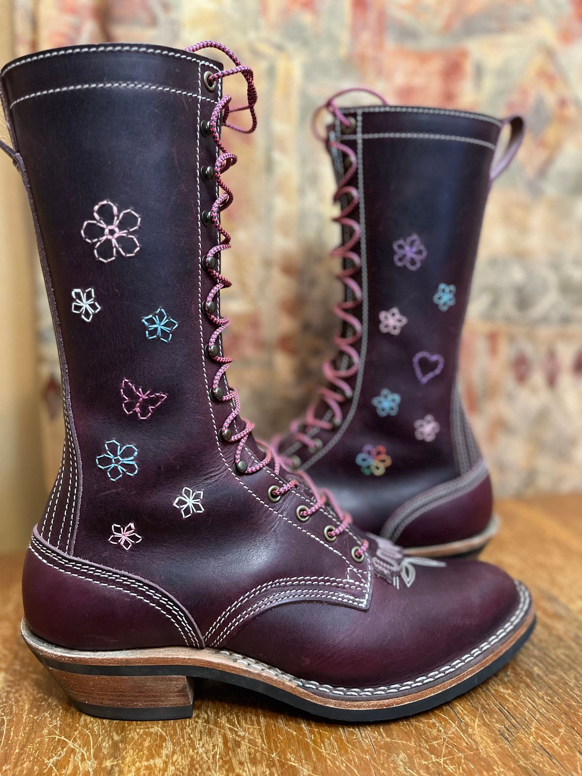Photo by bobbi1981 on February 15, 2025 of the Nicks Packer in Horween Cypress Color 8.