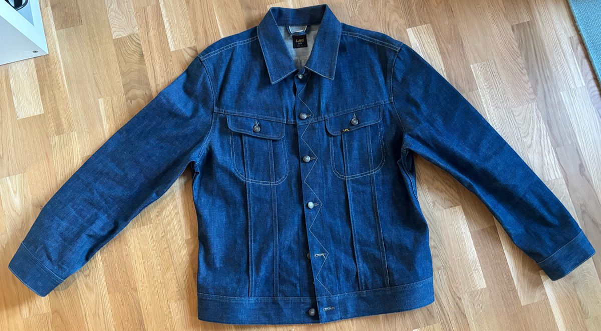Photo by klingan on May 22, 2026 of the Lee 101 Riders Jacket in 15 oz Kaihara Mill Selvedge Denim.
