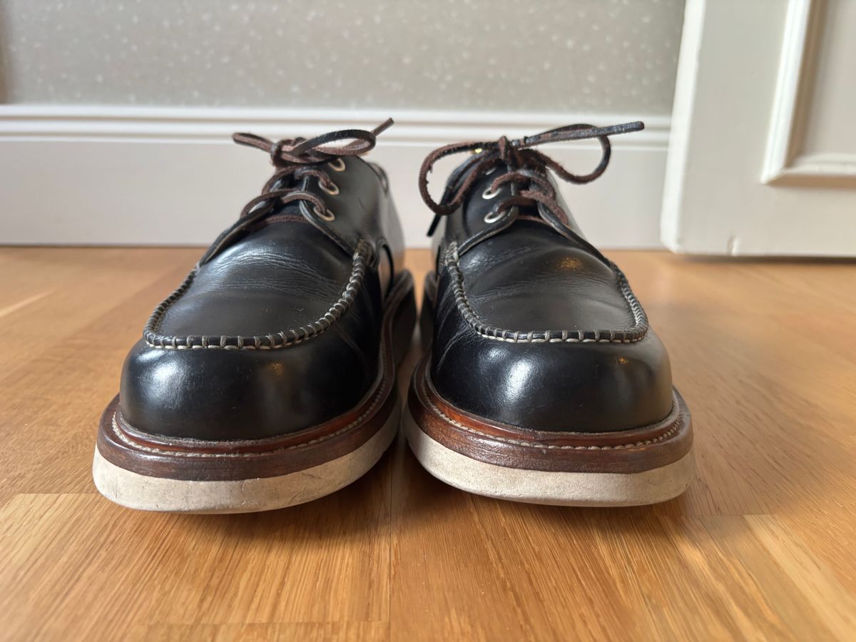 Photo by klingan on May 16, 2026 of the Wolf and Beard Hobo Moc Toe in Waxed Leather & Genuine Leather Lining.