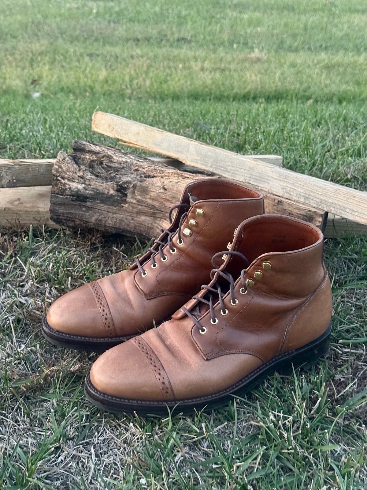 Photo by morrislm21 on November 4, 2025 of the Grant Stone Garrison Boot in Horween Dune Chromexcel.