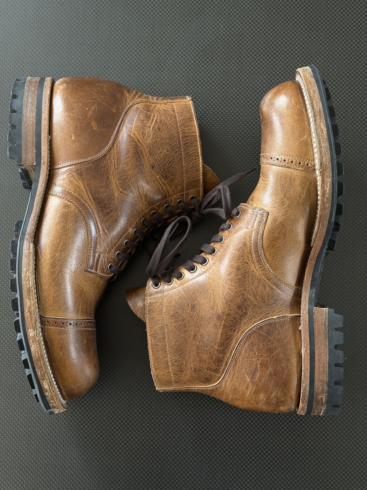 Photo by Aberhood on November 1, 2025 of the Viberg Service Boot BCT in Horween Natural Cypress.