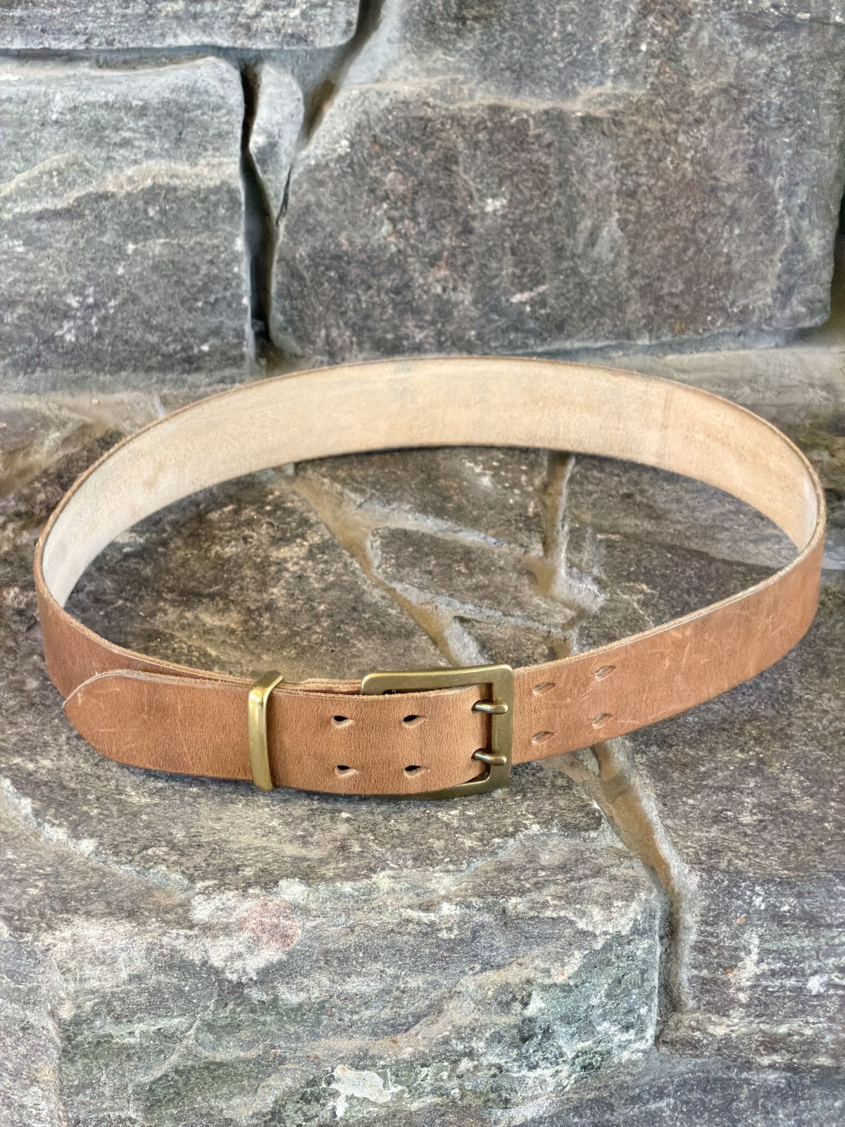 Photo by Aberhood on November 1, 2025 of the Hollows Leather Rail Belt in Dark Sand Cypress.