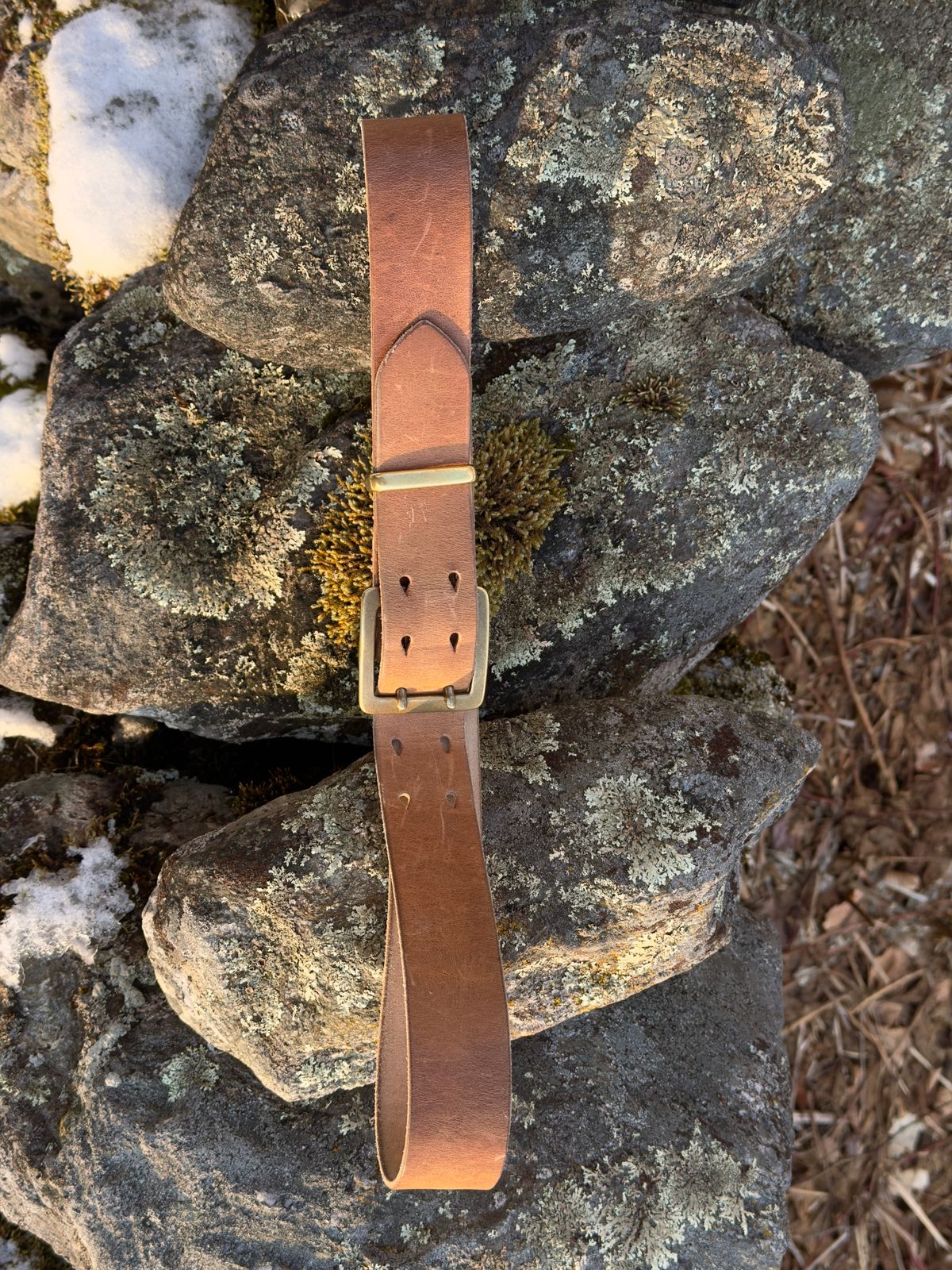 Photo by Aberhood on March 28, 2026 of the Hollows Leather Rail Belt in Dark Sand Cypress.