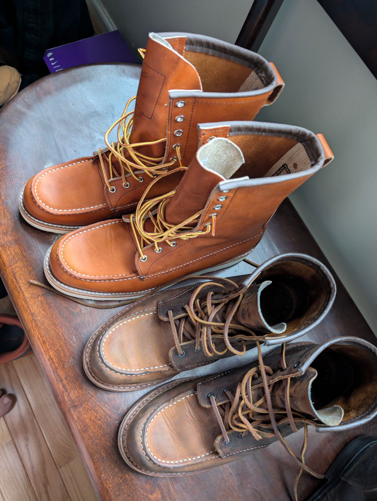Photo by Ginde0666 on November 4, 2024 of the Red Wing 8-Inch Classic Moc in S.B. Foot Oro Legacy.