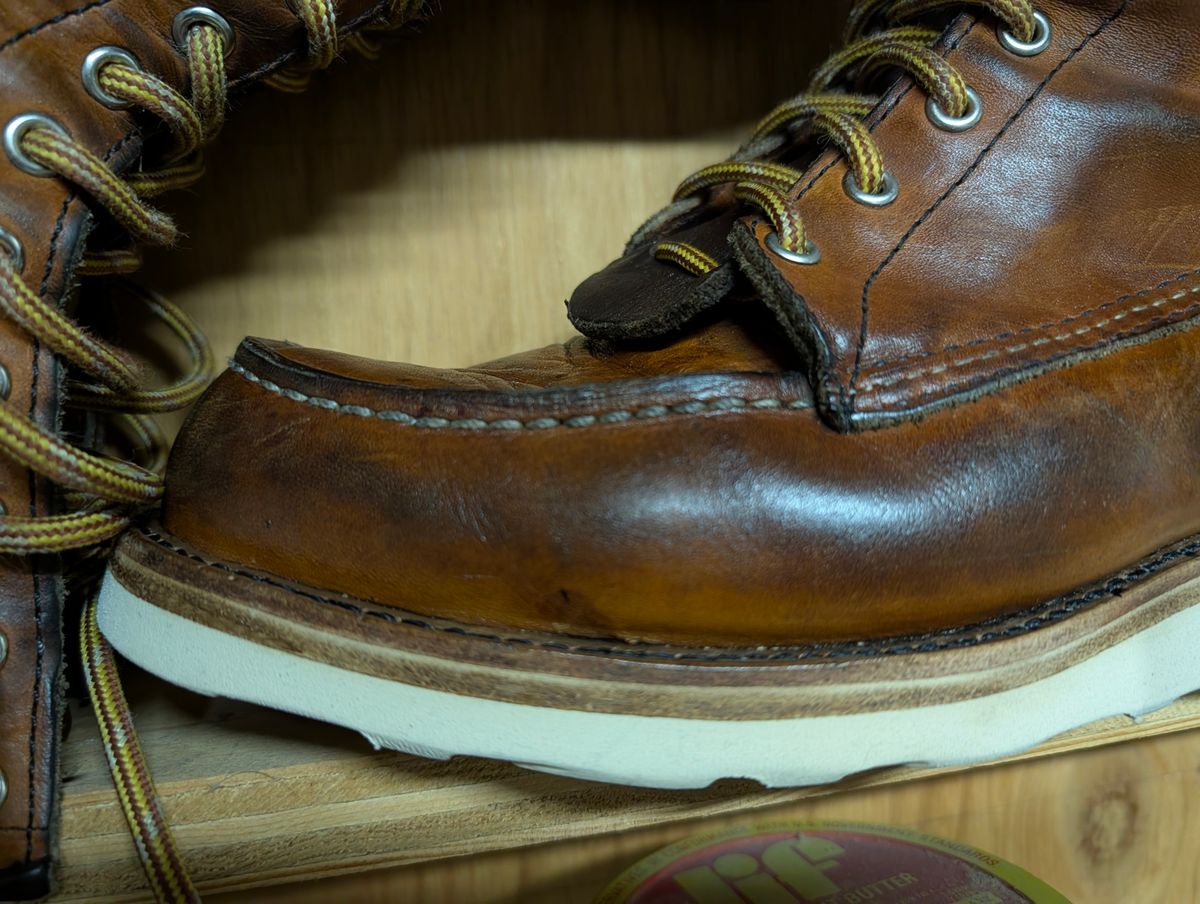 Photo by Ginde0666 on May 22, 2026 of the Red Wing 8-Inch Classic Moc in S.B. Foot Oro Legacy.