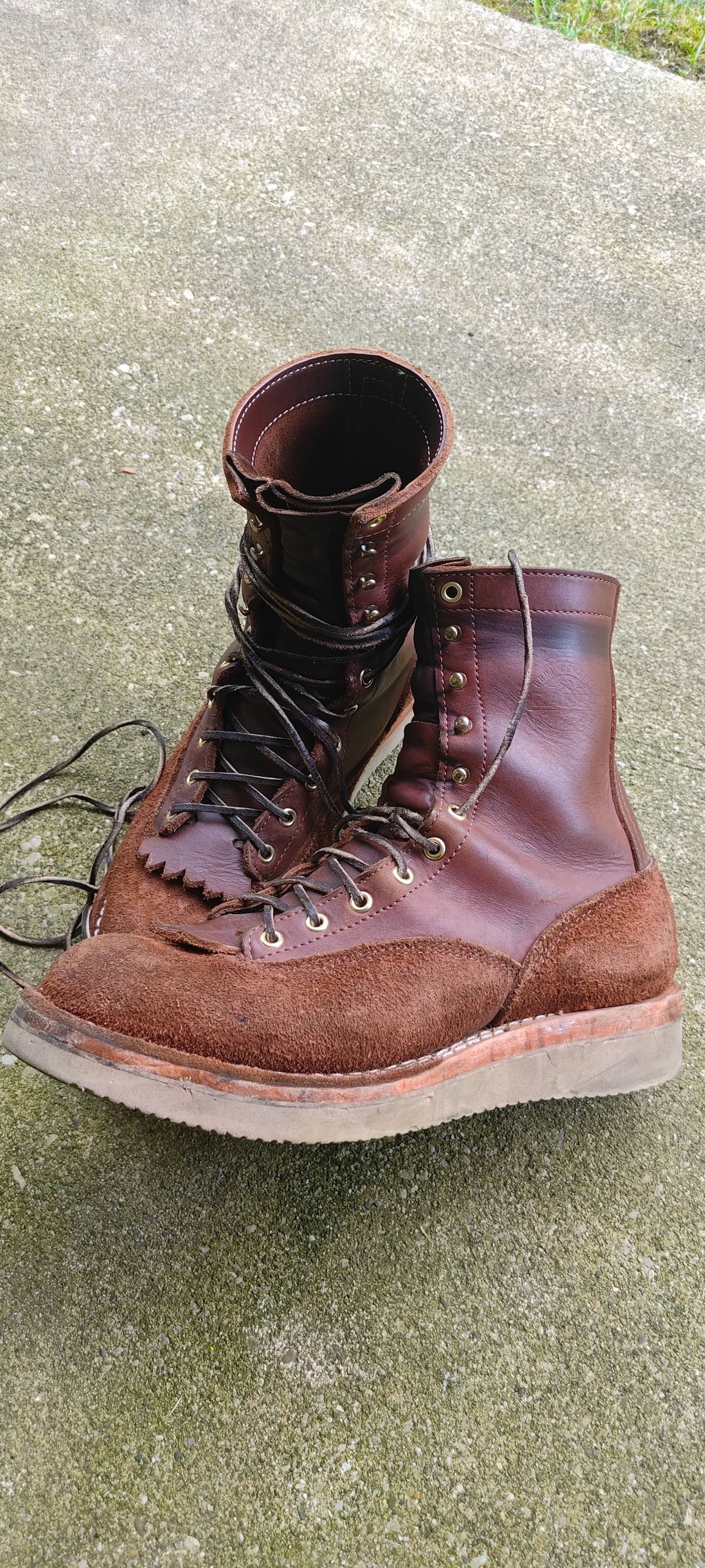 Photo by Ginde0666 on August 15, 2025 of the Frank's Boots Rainier in Seidel Chocolate Oil Tan & Seidel Chocolate Oil Tan Roughout.