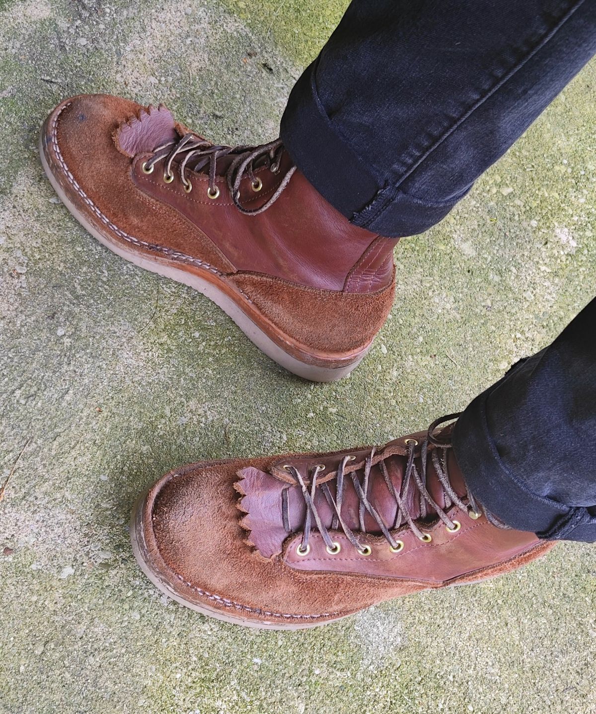 Photo by Ginde0666 on October 27, 2025 of the Frank's Boots Rainier in Seidel Chocolate Oil Tan & Seidel Chocolate Oil Tan Roughout.