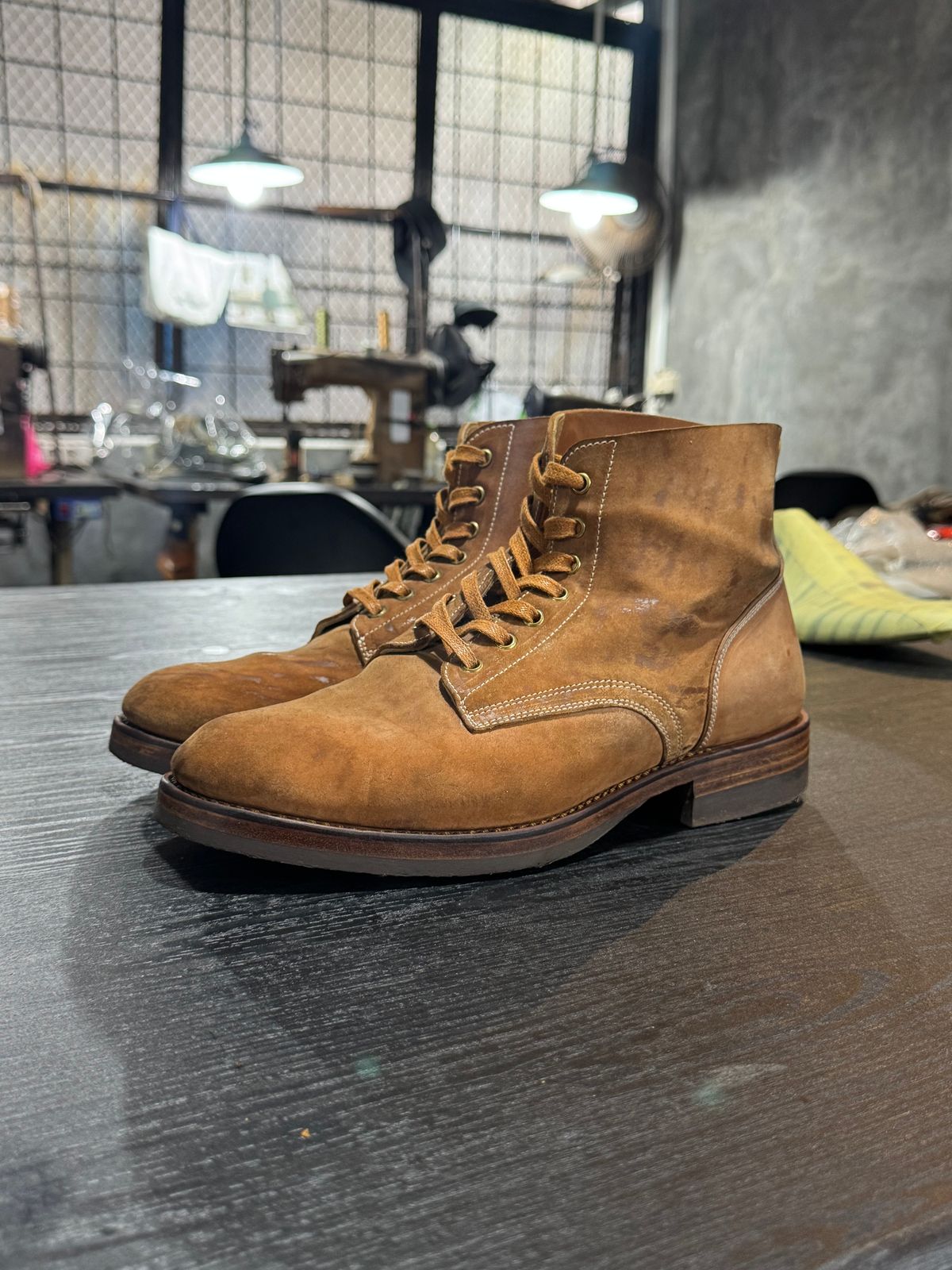 Photo by satriaamp on December 12, 2025 of the Sagara Bootmaker Boondockers in Conceria Cloe Superlux Reverse Horsebutt.