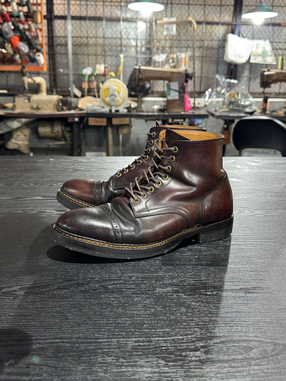 Photo by satriaamp on December 12, 2025 of the Sagara Legatant in Rocado Shell Cordovan Black-Cognac.