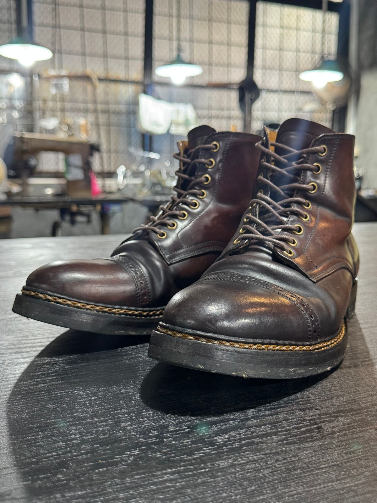 Photo by satriaamp on December 12, 2025 of the Sagara Legatant in Rocado Shell Cordovan Black-Cognac.