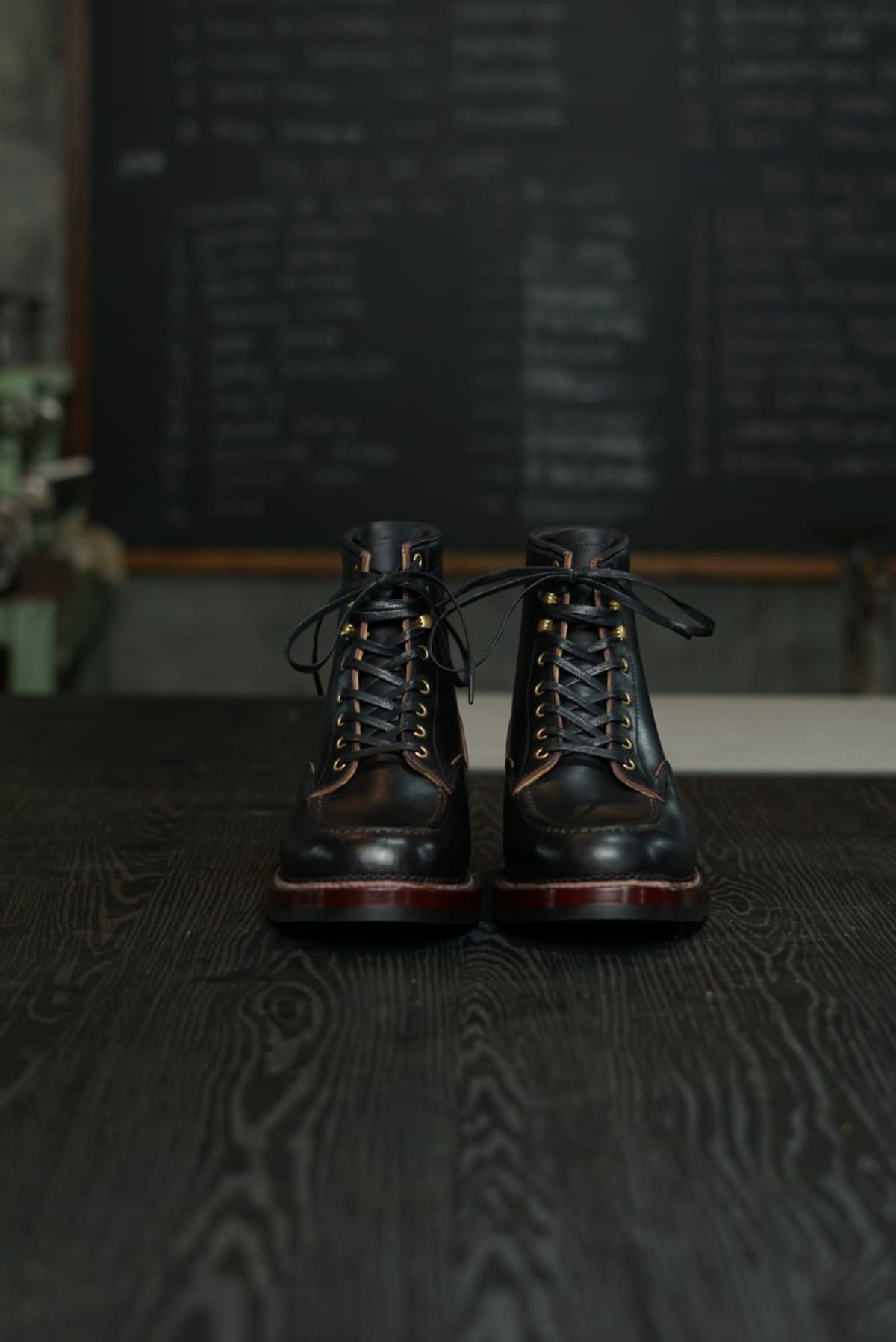 Photo by satriaamp on October 3, 2025 of the Sagara Legacy X Moc in Maryam Horsebutt Burgundy Overdyed Black.