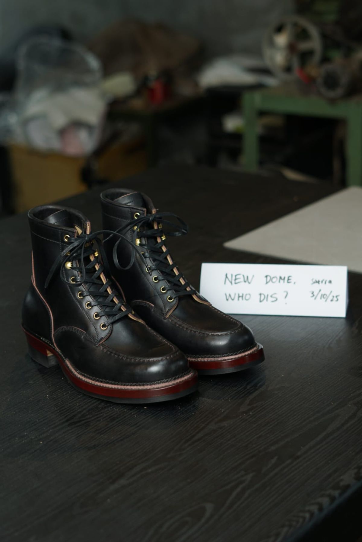 Photo by satriaamp on October 3, 2025 of the Sagara Legacy X Moc in Maryam Horsebutt Burgundy Overdyed Black.
