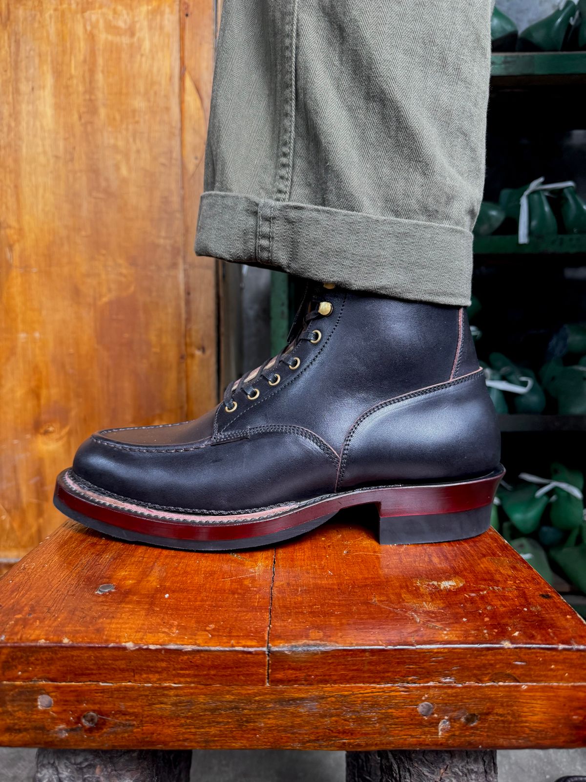 Photo by satriaamp on October 9, 2025 of the Sagara Legacy X Moc in Maryam Horsebutt Burgundy Overdyed Black.