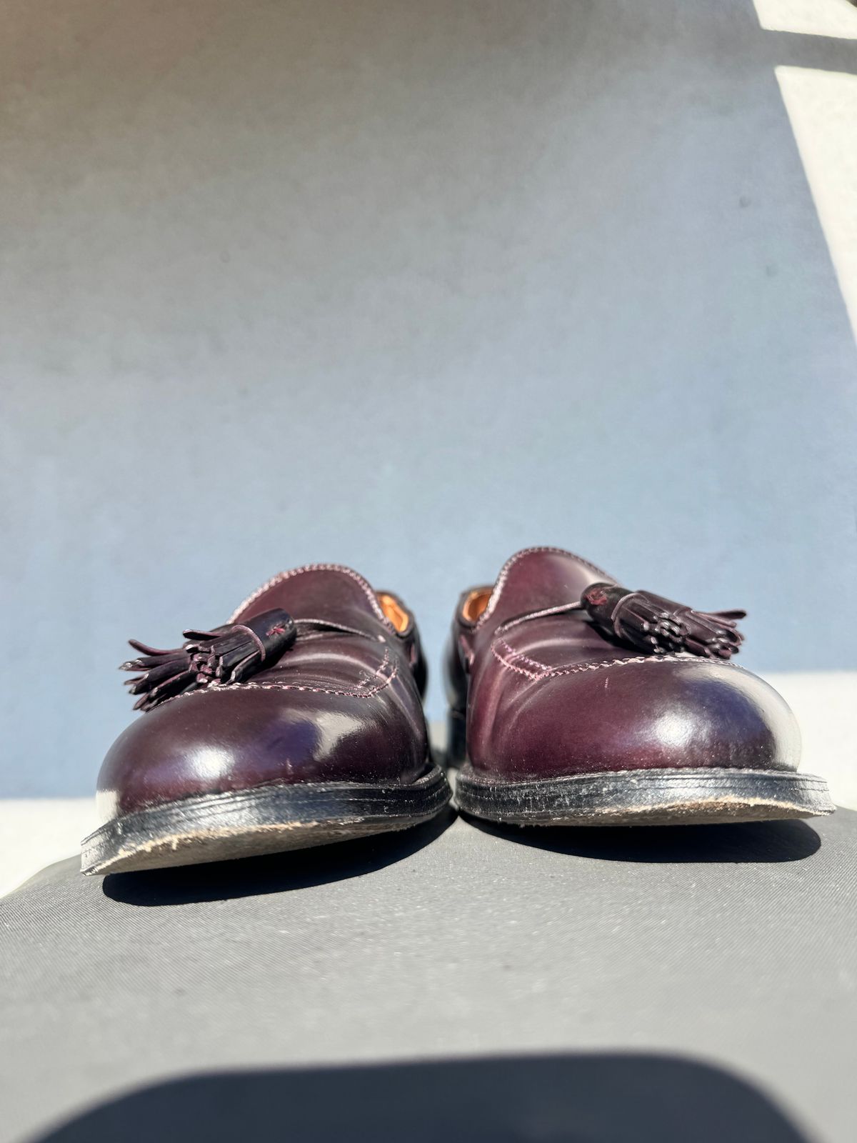 Photo by yankinschweiz on March 3, 2026 of the Alden 563 Tassel Moccasin Loafer in Horween Color 8 Shell Cordovan.