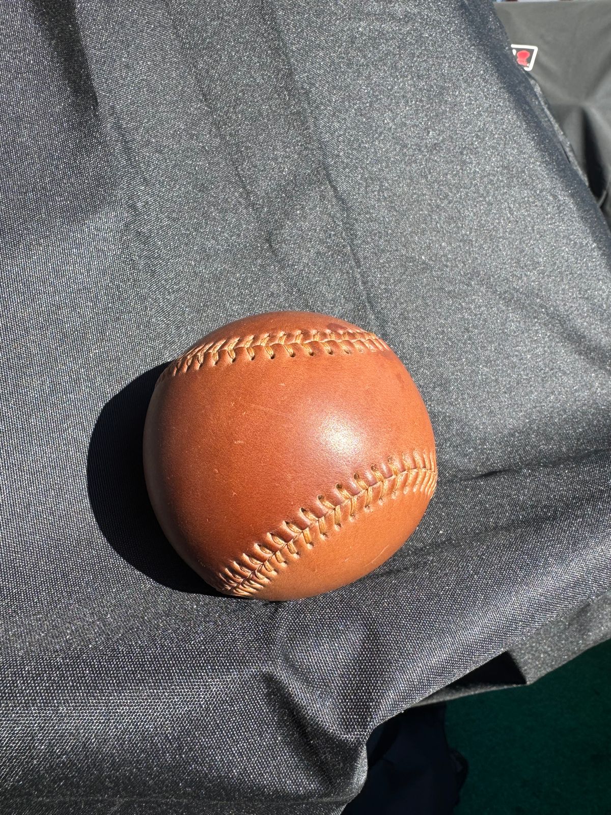 Photo by yankinschweiz on March 3, 2026 of the Ashland Leather Baseball in Horween Raw Natural Shell Cordova.