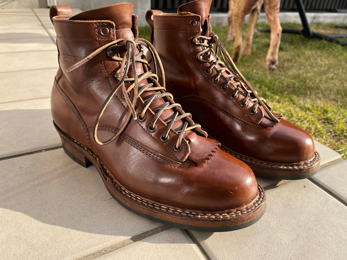 Photo by hansven on December 22, 2022 of the White's 350 Cutter in Horween British Tan Chromexcel.