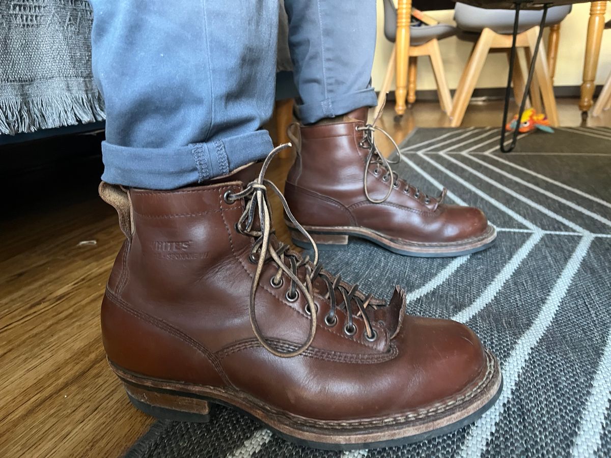 Photo by hansven on November 26, 2023 of the White's 350 Cutter in Horween British Tan Chromexcel.