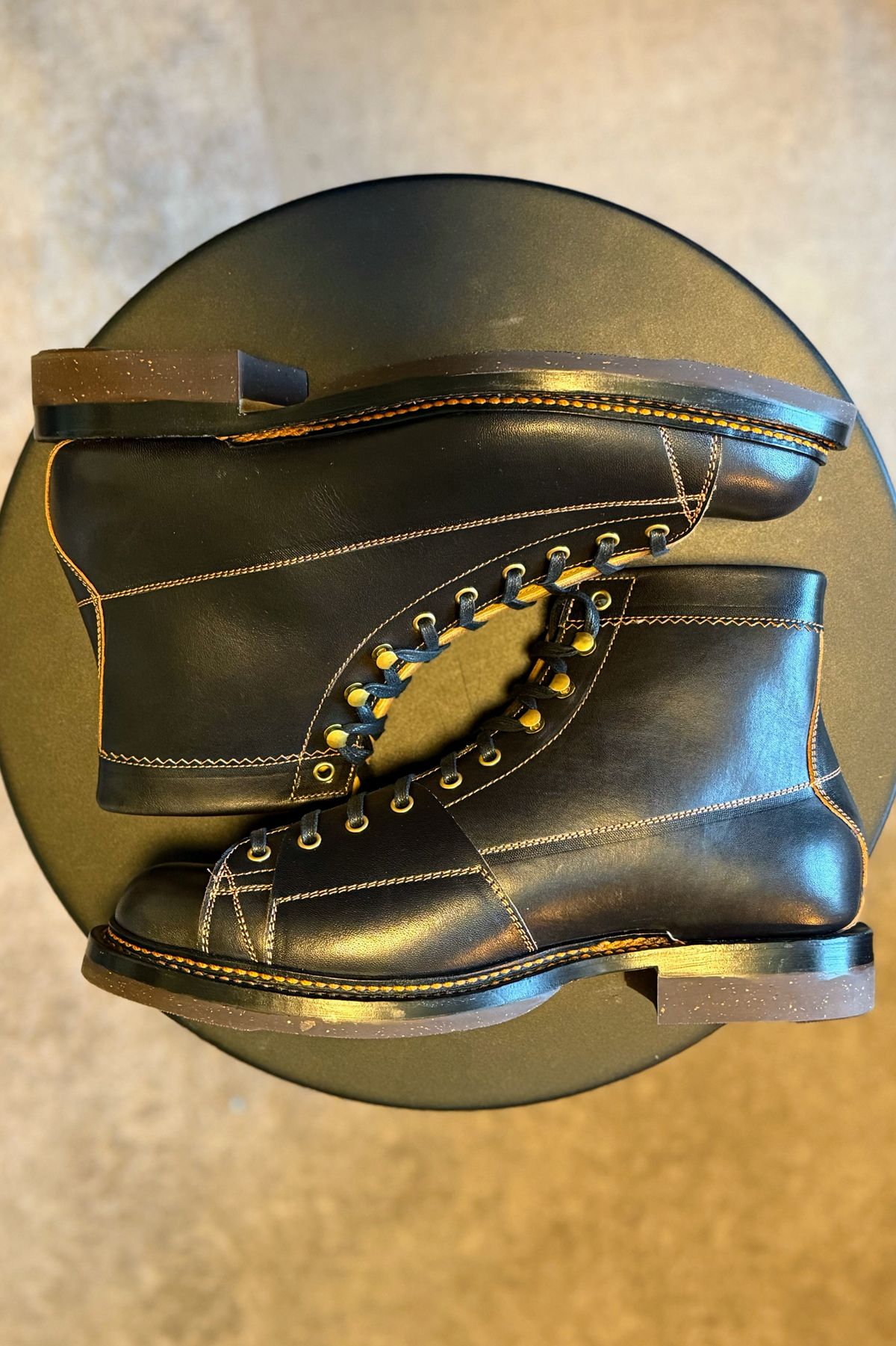 Photo by RealtorVic on October 1, 2025 of the Sagara Cordmaster in Indonesian Black Teacore.