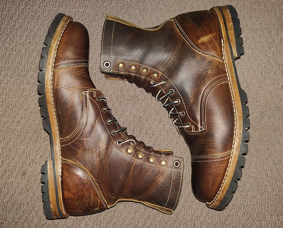 Photo by Malikian23 on November 1, 2025 of the Truman Upland Boot in Seidel Tobacco Snakebite.