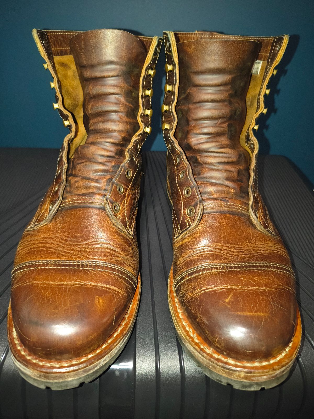 Photo by Malikian23 on April 3, 2026 of the Truman Upland Boot in Seidel Tobacco Snakebite.