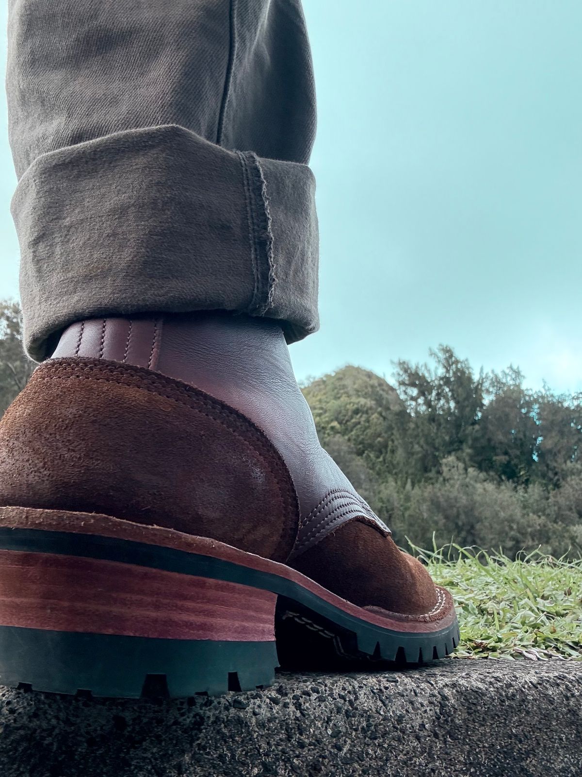 Photo by Apprehensivebootbuyer on January 4, 2025 of the Nicks BuilderPro in Seidel 1964 Brown Roughout & Seidel 1964 Brown.