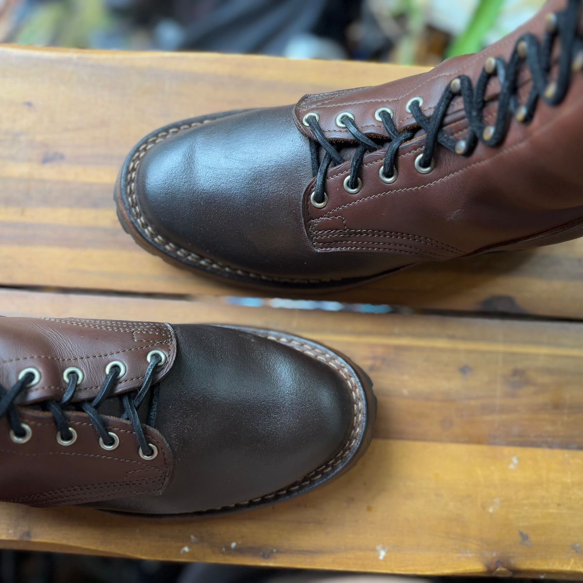 Photo by Apprehensivebootbuyer on March 12, 2026 of the Nicks BuilderPro in Seidel 1964 Brown Roughout & Seidel 1964 Brown.