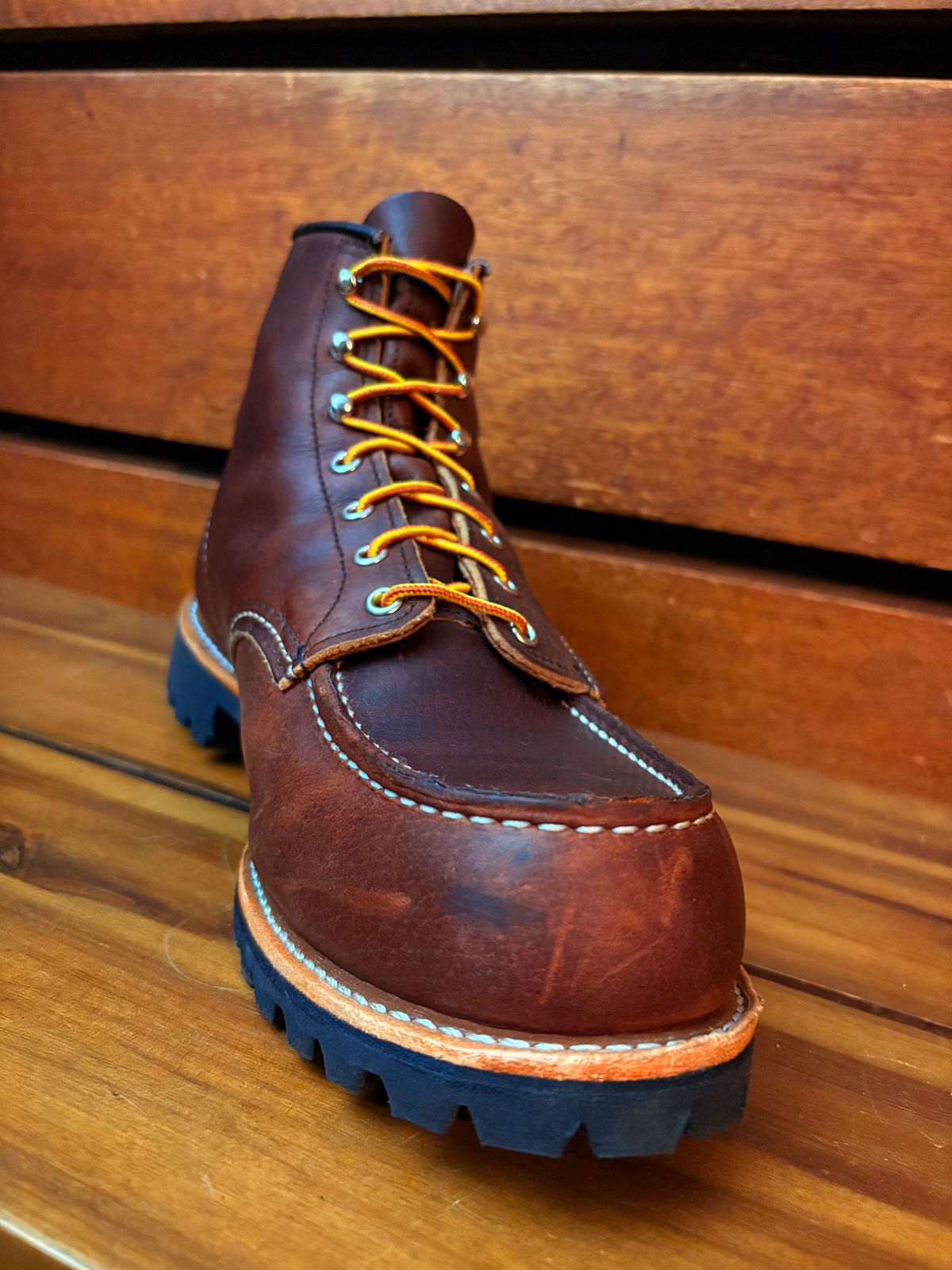 Photo by typist on May 24, 2025 of the Red Wing Roughneck in S.B. Foot Briar Oil Slick.