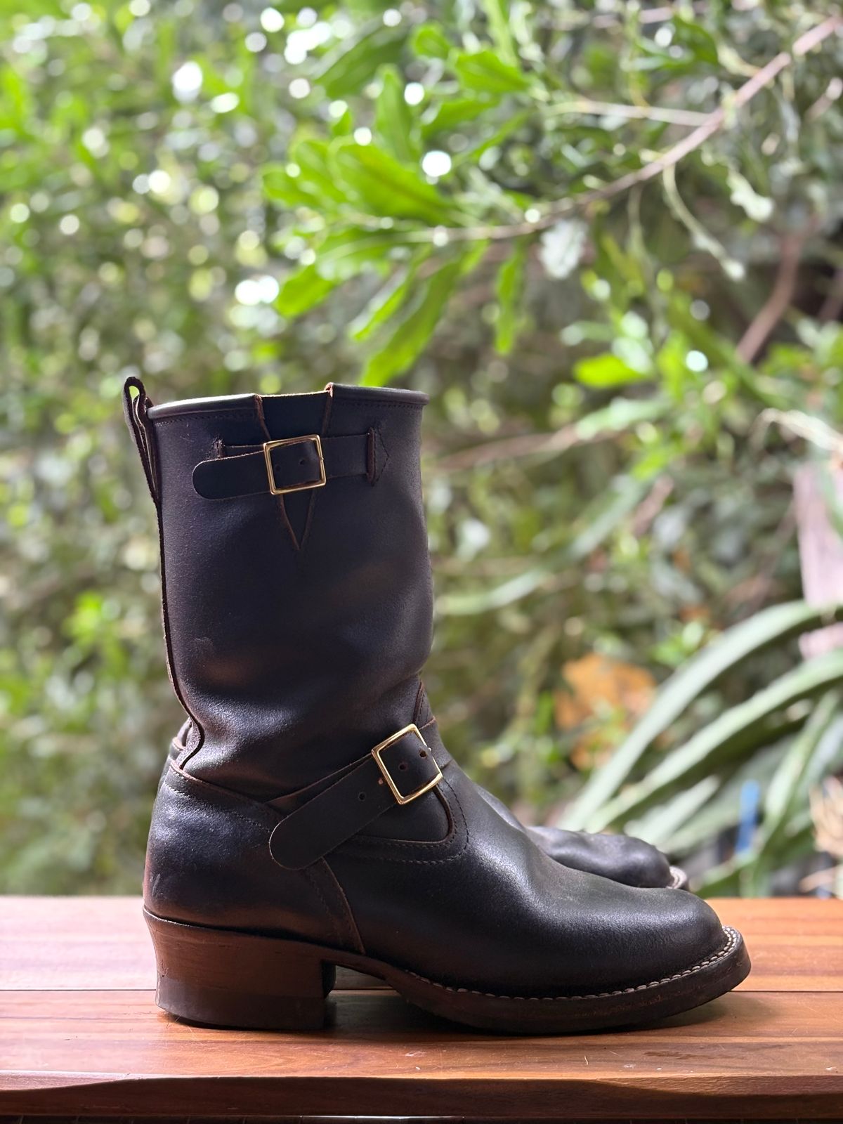 Photo by Apprehensivebootbuyer on January 23, 2026 of the Nicks Brakeman in Horween Black Waxed Flesh.