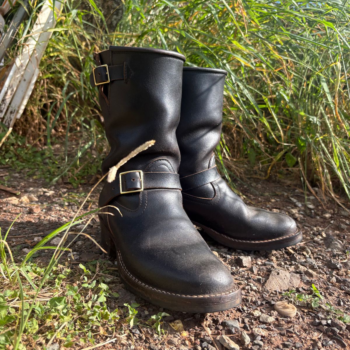 Photo by Apprehensivebootbuyer on April 27, 2026 of the Nicks Brakeman in Horween Black Waxed Flesh.