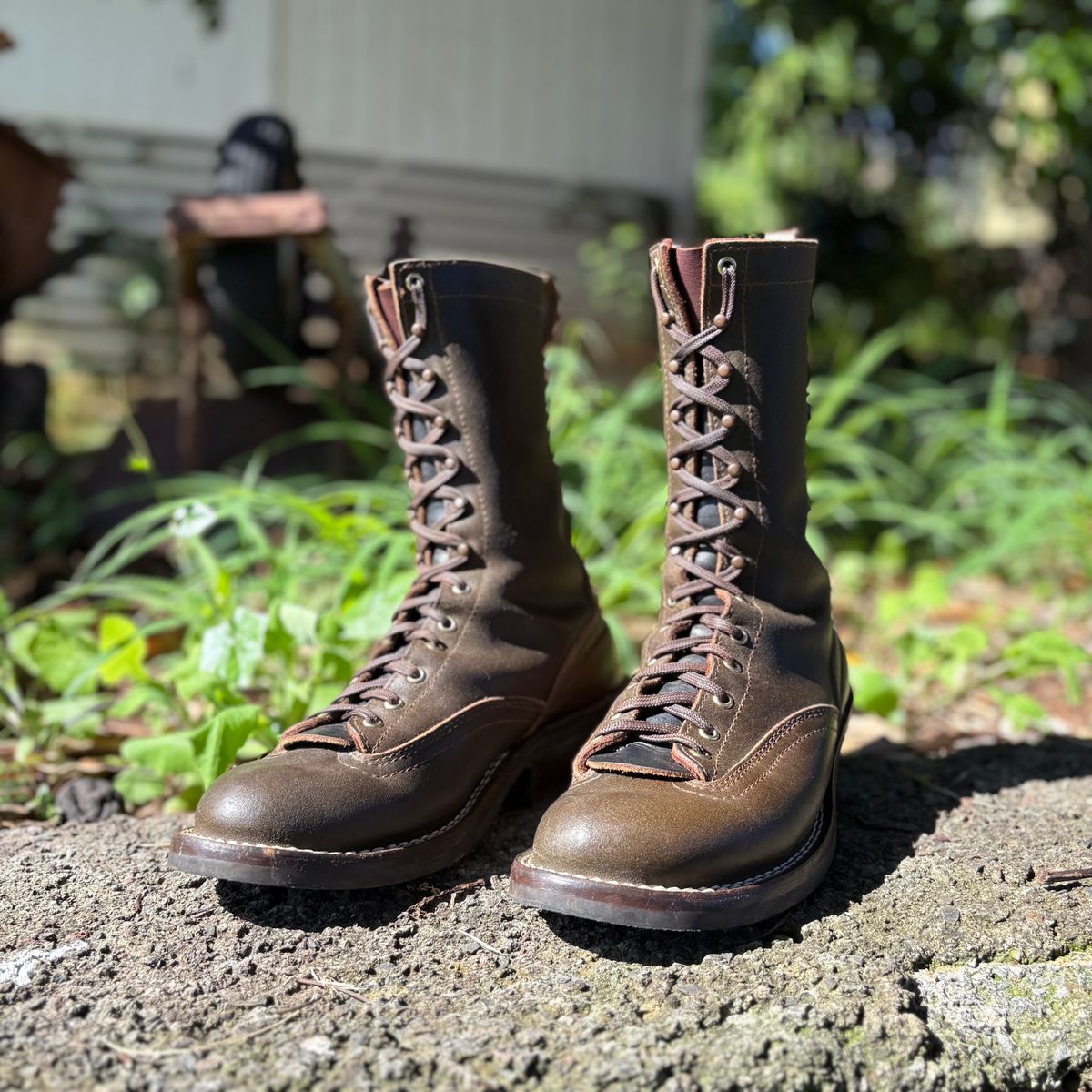 Photo by Apprehensivebootbuyer on April 25, 2026 of the Nicks Lace To Toe in Greener Pastures Waxed flesh.