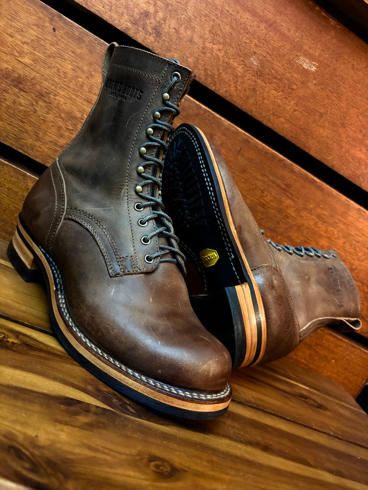 Photo by Apprehensivebootbuyer on April 8, 2025 of the Drew's Boots 8-inch Work Boot in Rowdy Smooth.