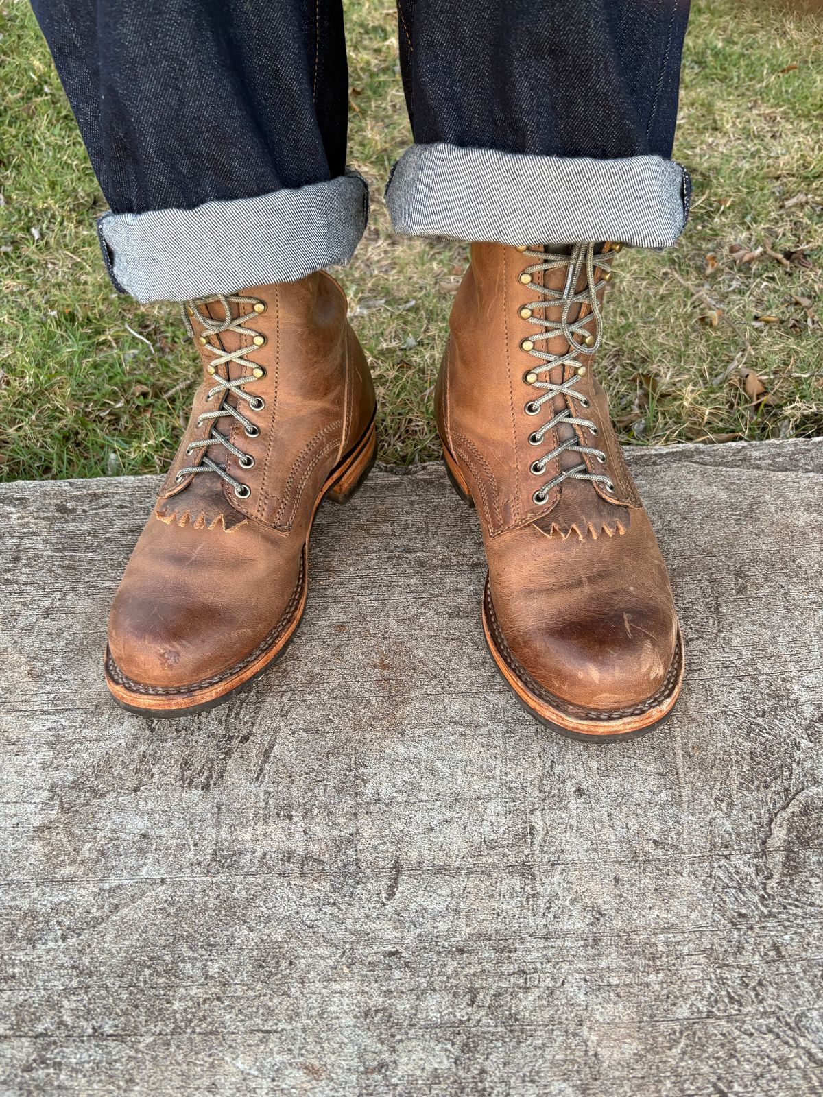 Photo by typist on May 12, 2025 of the Drew's Boots 8-inch Work Boot in Rowdy Smooth.