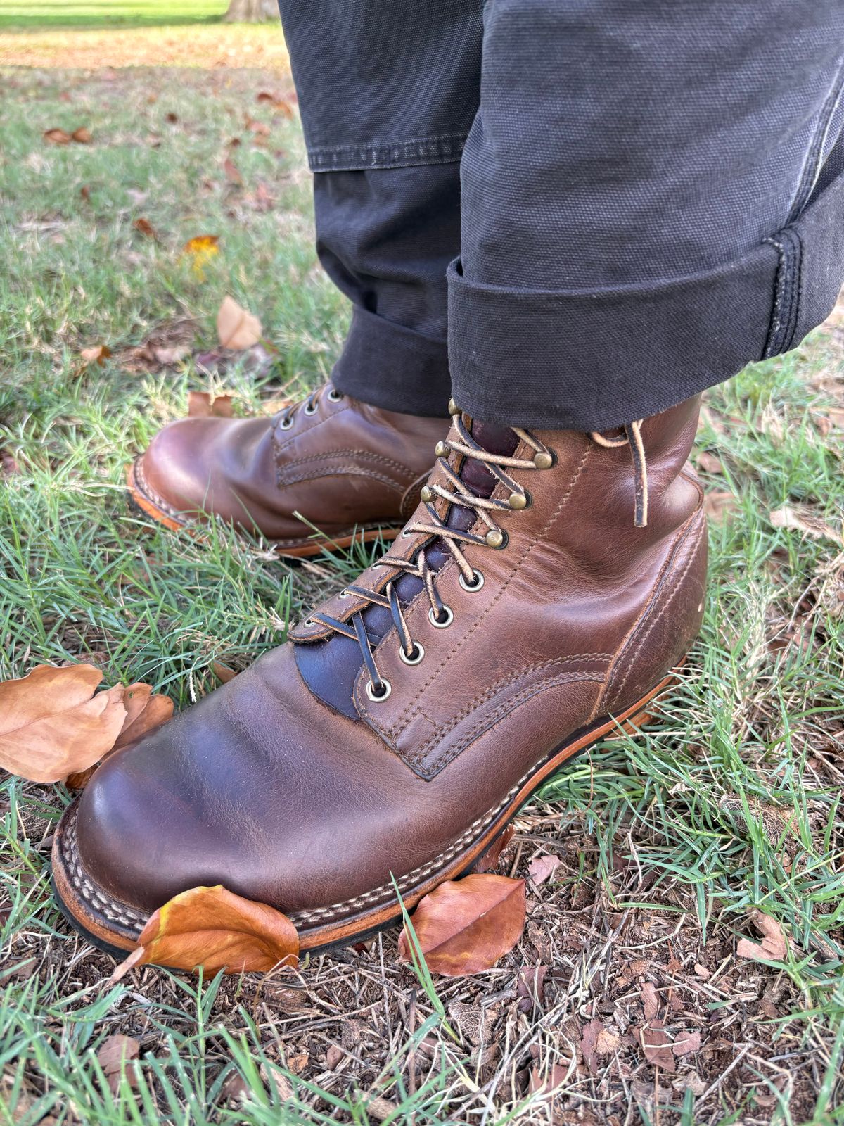 Photo by Apprehensivebootbuyer on November 2, 2025 of the Drew's Boots 8-inch Work Boot in Rowdy Smooth.