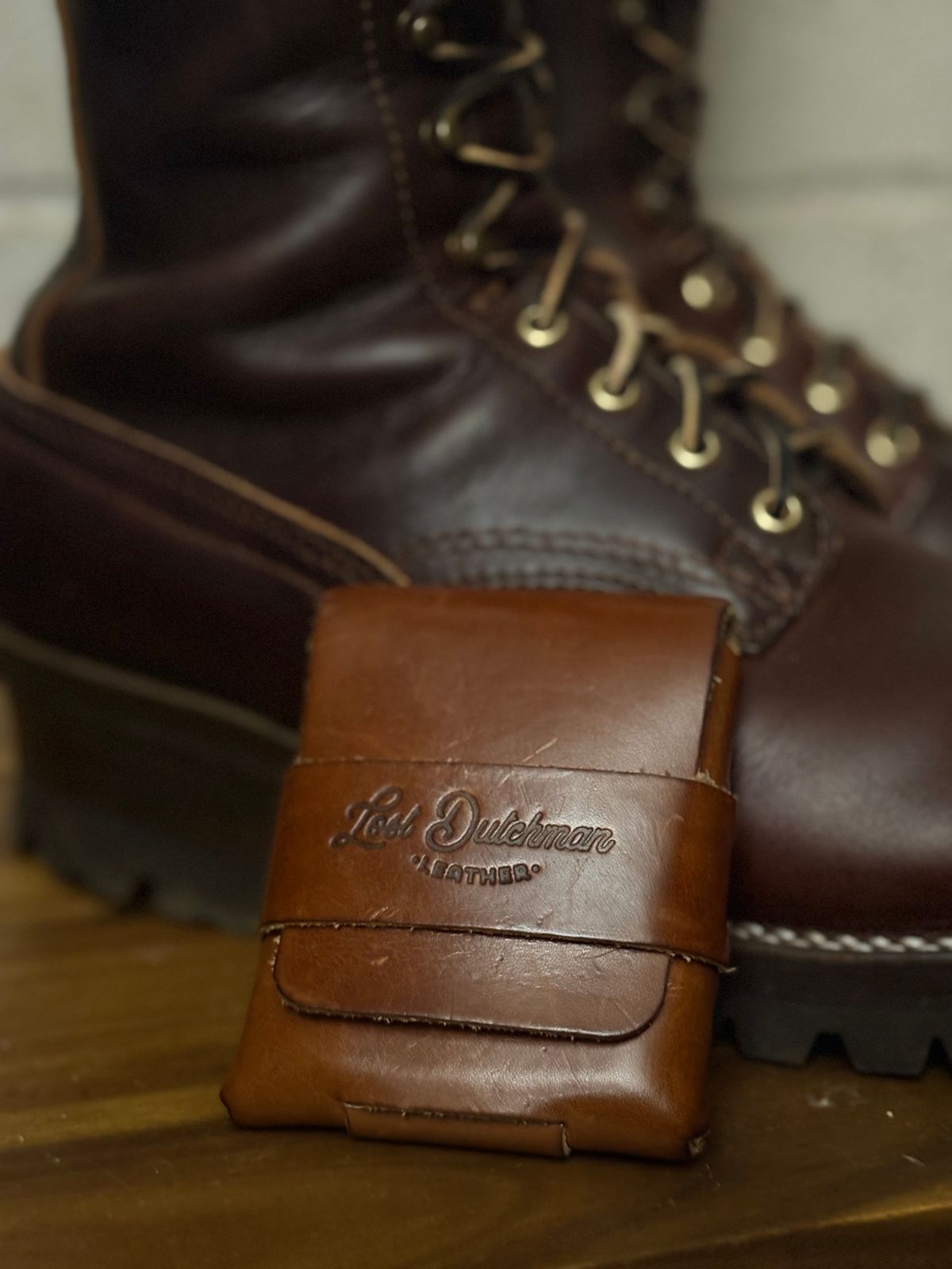 Photo by Apprehensivebootbuyer on February 18, 2026 of the Lost Dutchman The "NO-STITCH" Big Finn in Wickett & Craig Buck Brown Traditional Harness.