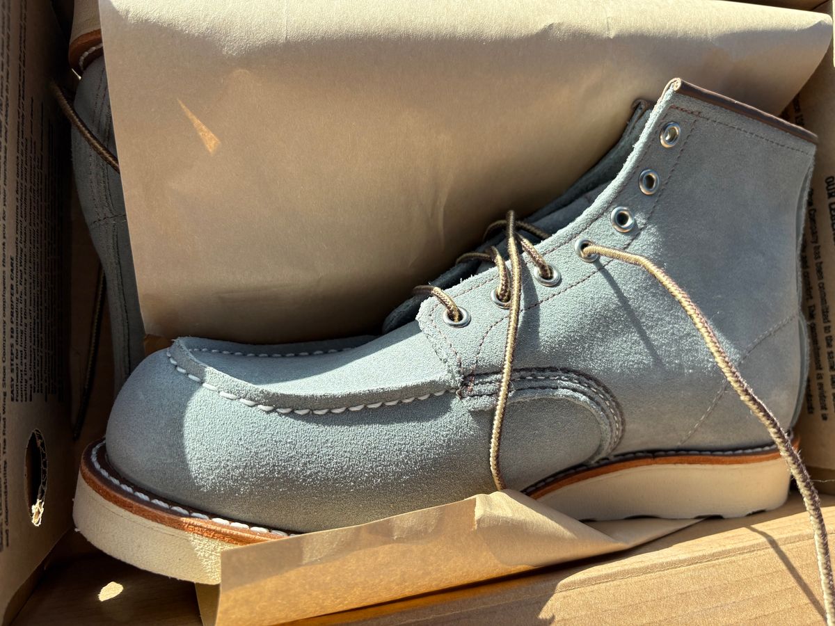 Photo by Apprehensivebootbuyer on March 11, 2025 of the Red Wing 6-Inch Classic Moc in Dusty Blue Abilene.