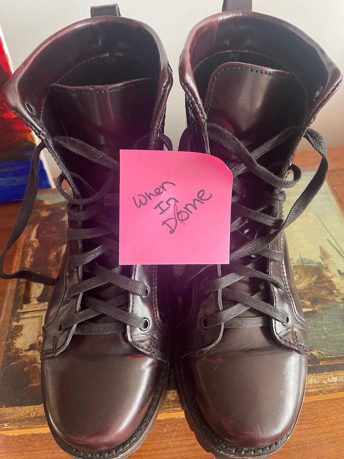 Photo by Tina_Sparkle on November 5, 2024 of the Panther Power Boots Malcolm X Brochole Wine in Cherry Black Chameleon Mexican Tannage.