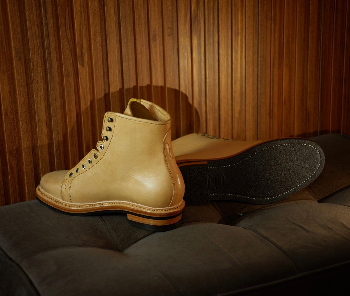 Photo by dhio on October 8, 2025 of the Mora Son Shoes Gelada in Maryam Natural Horsebutt.